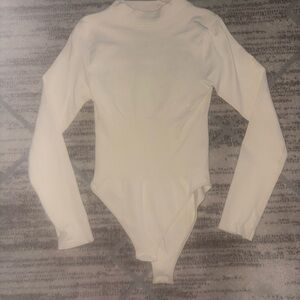 TikTok viral OQQ Cream Long Sleeve Turtleneck Bodysuit